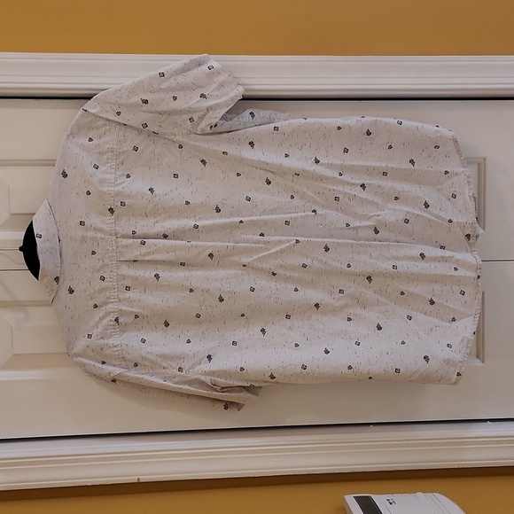 Prana pattern slim fit button down size large - Picture 2 of 4